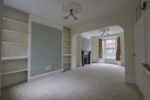 Lounge Diner- click for photo gallery